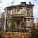 Fordele og ulemper - Skal det gamle hus reddes eller rives ned?