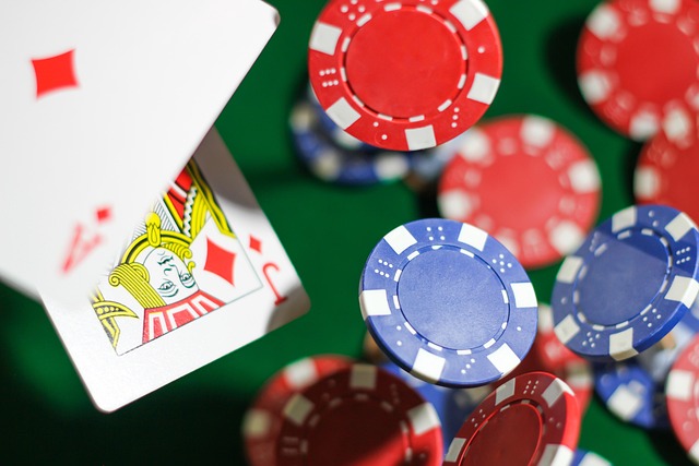 Pokersiders gebyrer og vilkår set fra pengepungen