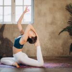 Hot yoga – hvad er det, og hvad sker der med kroppen ved 40 grader?